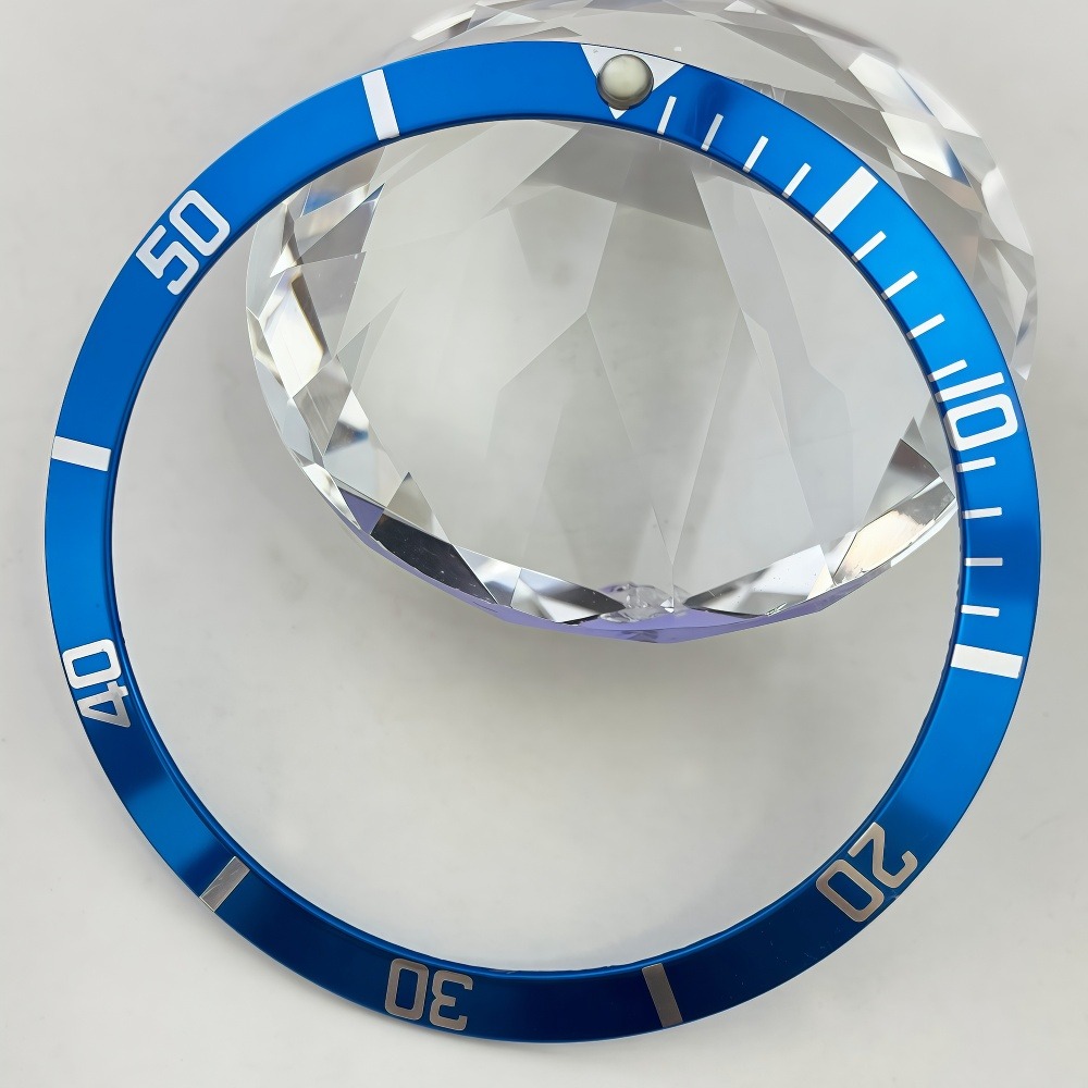 Retro 36.5mm Bezel Aluminium L - Reel Case recensie en prijs